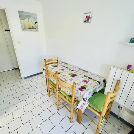 Apartment 6 Pers. - Proche Port Et Avec Terrasse & Parking Prive - Cap D'agde - Fr-1-723-68 Agde